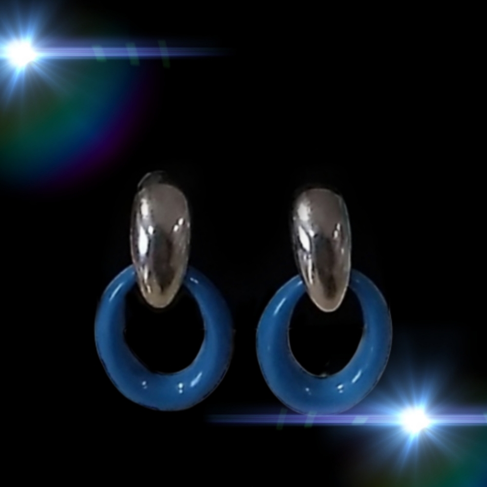 VINTAGE Lucite Hoop Earrings NEW OLD STOCK